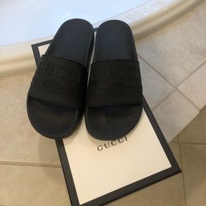 Gucci Pool slides